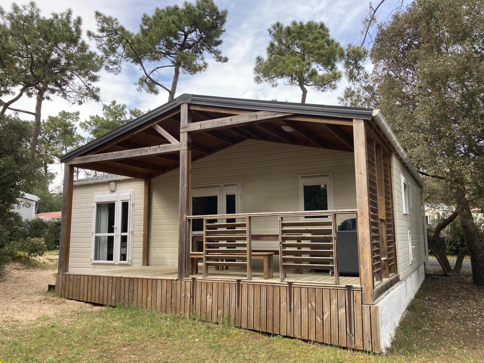 Le Domaine Des Pins Hotel Saint-Hilaire-de-Riez Kültér fotó
